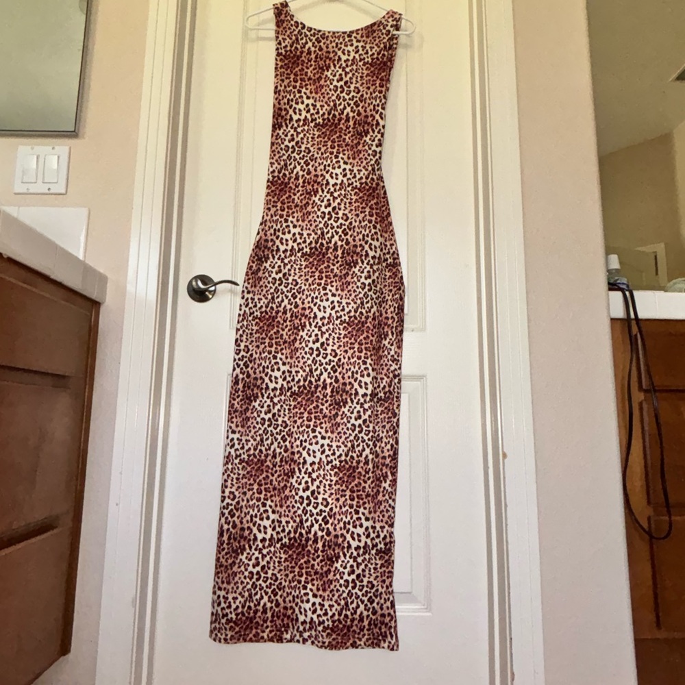 Sleeveless Leopard-Print Maxi Dress in Brown/Beige